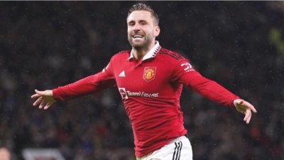 Top 5 hậu vệ trái xuất sắc nhất Ngoại Hạng Anh: Ảo thuật gia Luke Shaw